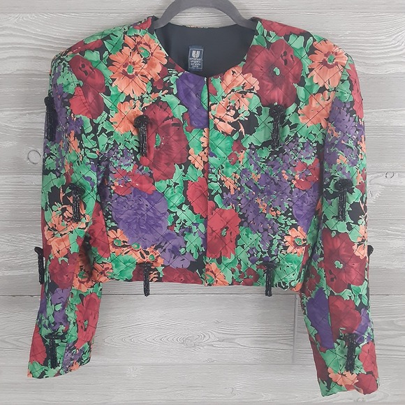 Emanuel Ungaro Jackets & Blazers - VTG Emanuel Ungaro Parallele Paris Vintage Floral Quilted Cropped Beaded Jacket
